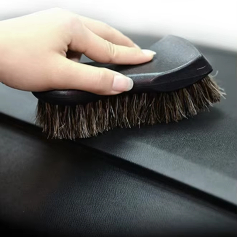 Escova de Limpeza em Couro de  - Leather Cleaner Interior avaliação e preço